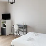 Dimora Santa Rosalia 알바