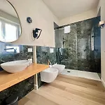 Apartamento Dimora Santa Rosalia Alba (Piedmont)