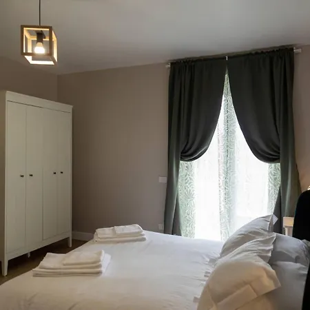 Dimora Santa Rosalia Apartment *