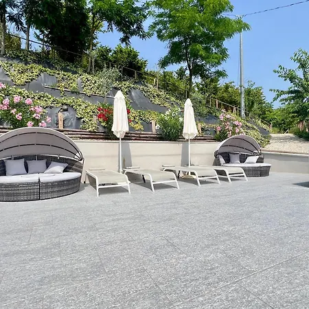 Dimora Santa Rosalia Апартаменты